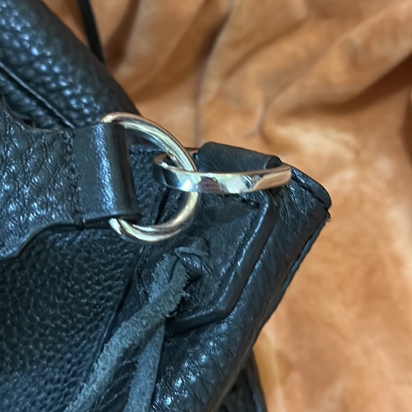 Rebecca Minkoff black leather purse with longer strap - Picture 5 of 11